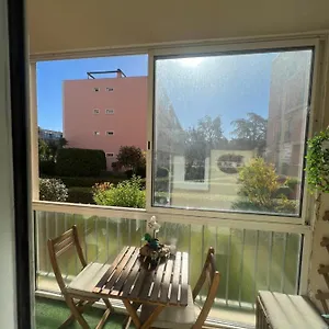 https://joli-t3-5-mins-pied-plage-et-port-avec-parking.fr-provencehotel.com